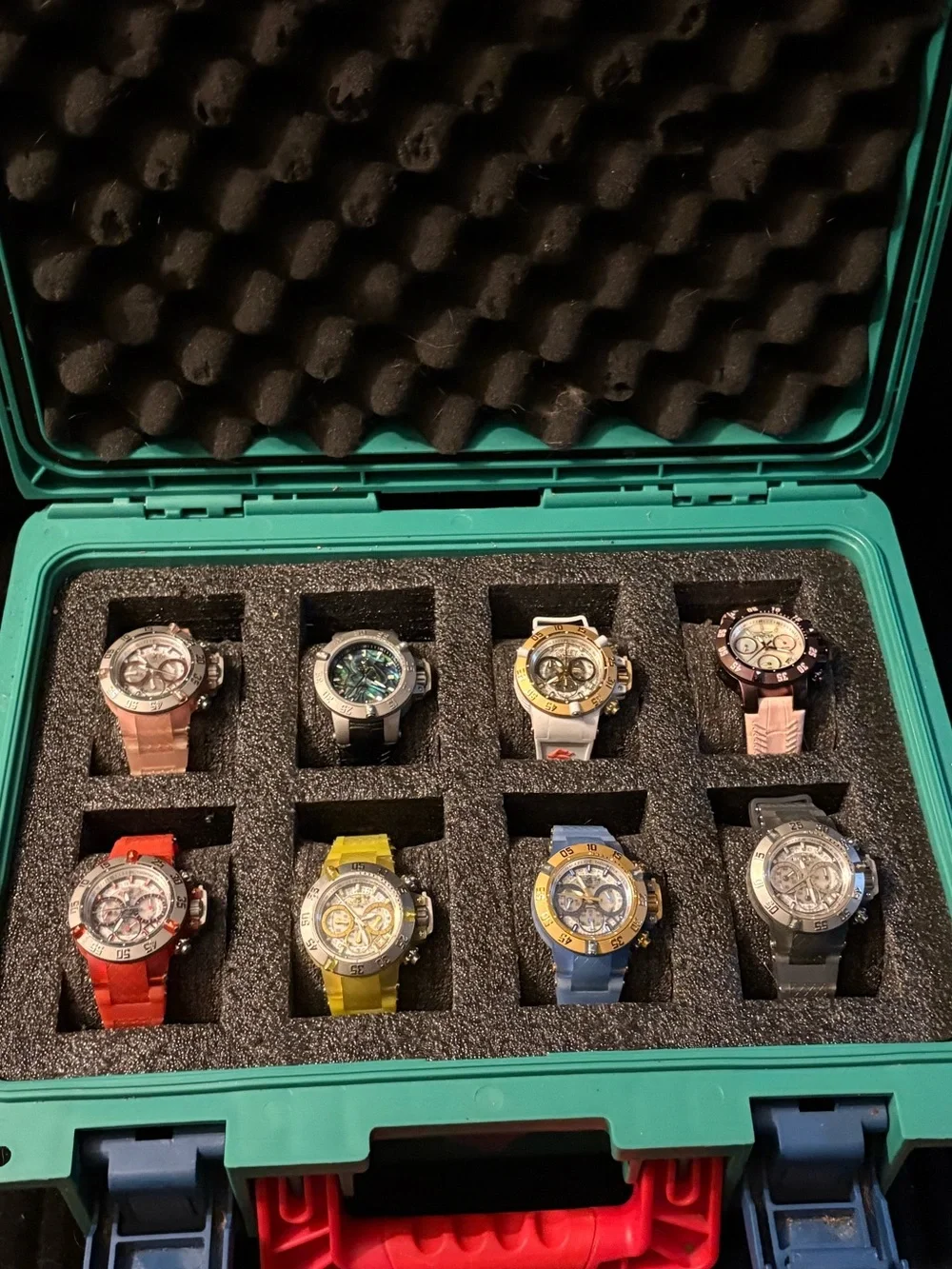SALE! Invicta Subaqua 8 watch collection with collector case Excellent condition - Picture 1 of 12